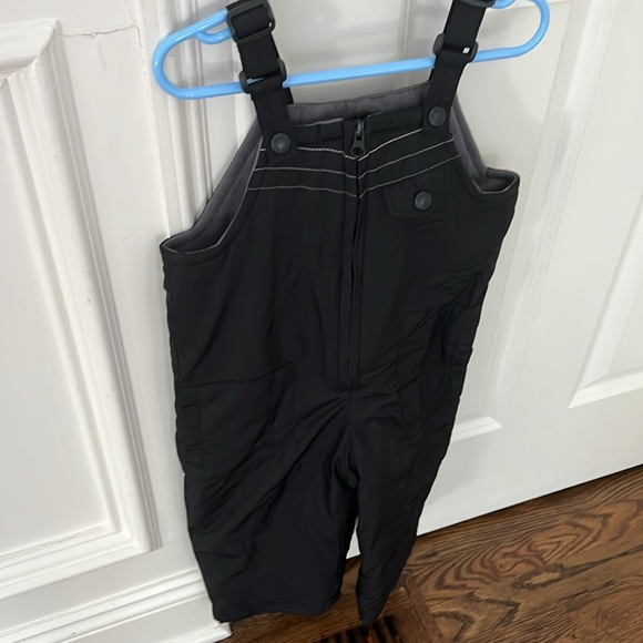 Nike new size 2 black snow pants from Old Navy - Picture 3 of 6